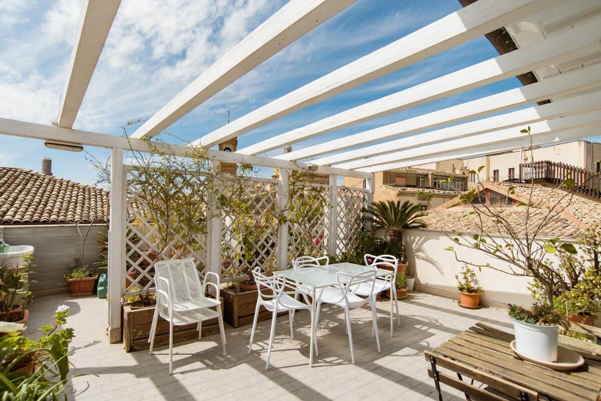 Bed and Breakfast Il Piccolo Attico Caltagirone Exteriér fotografie
