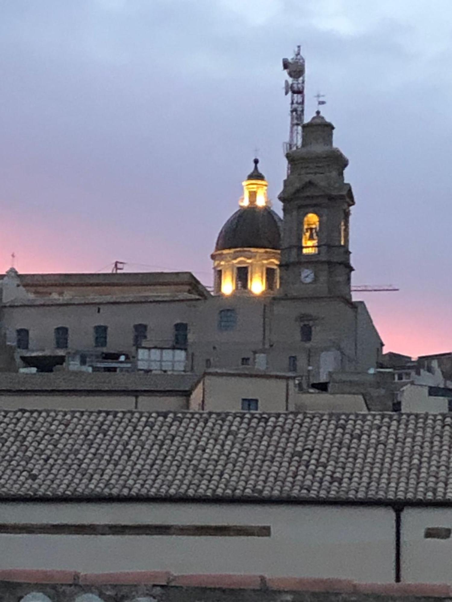 Bed and Breakfast Il Piccolo Attico Caltagirone Exteriér fotografie
